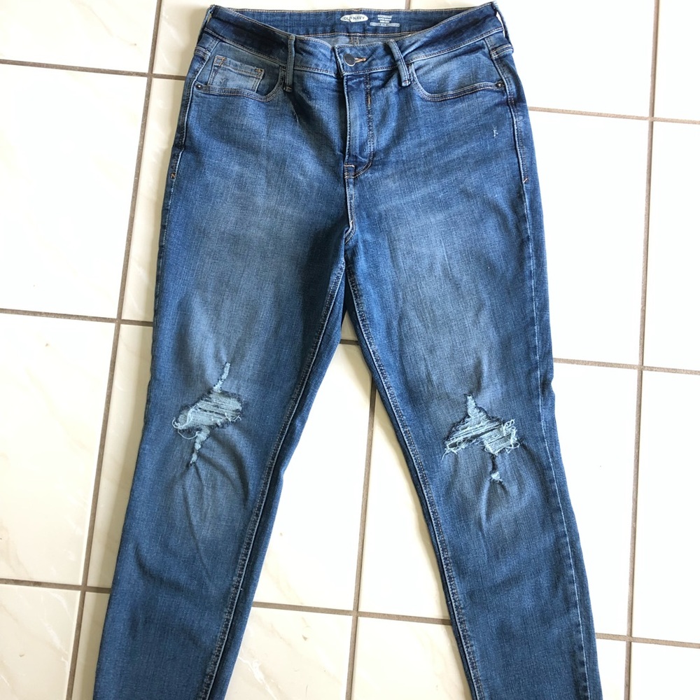 NWOT Old Navy Rockstar Super Skinny Jeans